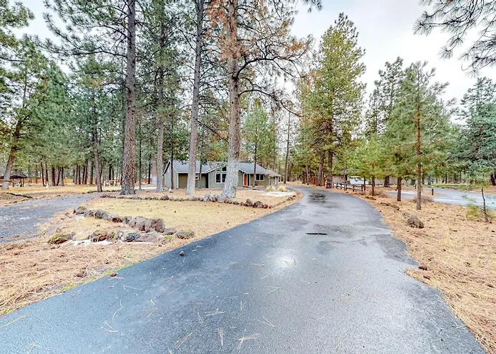 Family-Friendly Home With Fireplaces Firepit Gas Grill Free Wifi Central Ac