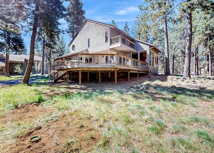Mountain-View Ranch House With Fireplace W&D Central Ac & Bikes - Dog-Friendly