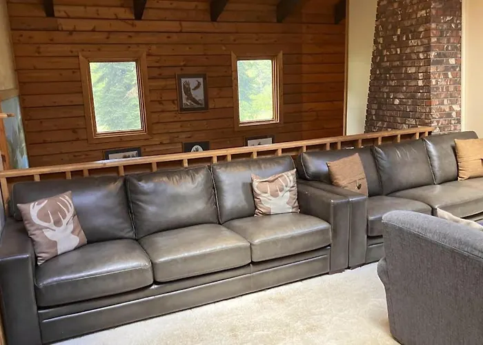 Spacius Family Friendly Home With A Gas Grill Full Kitchen W&D & Wood Stove