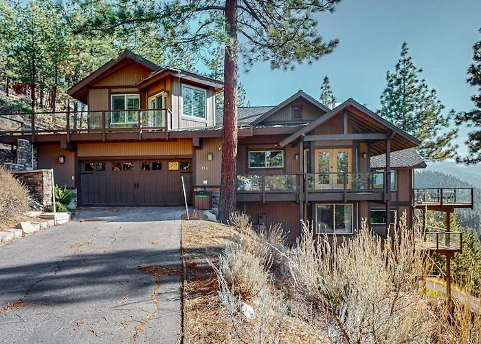 Luxury Home With Game Room Sauna And Stunning Lake Views