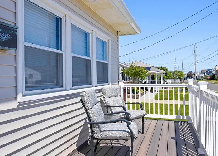 Newly Renovated 3Br 2Ba Rancher W Patio & Parking