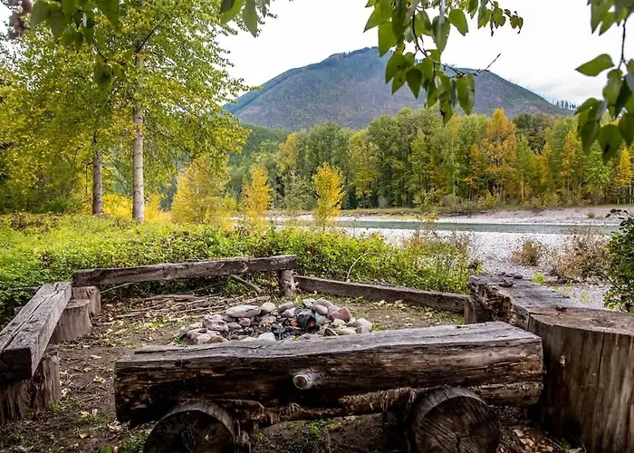 West Glacier Heart Rock River Retreat