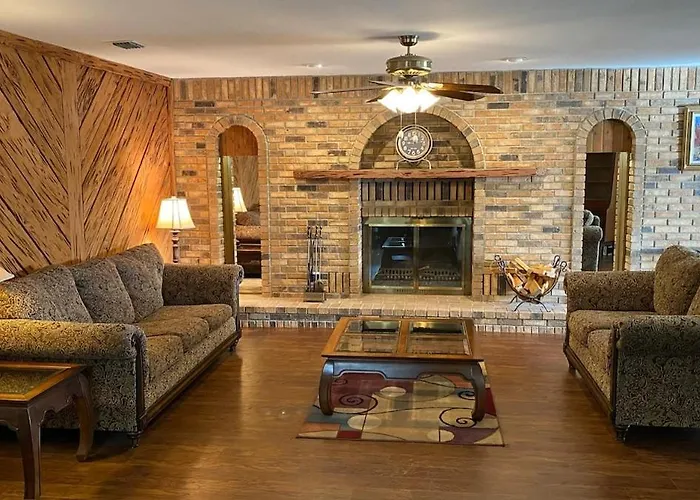 Lake View Retreat