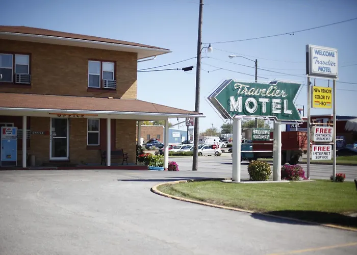 Travelier Motel