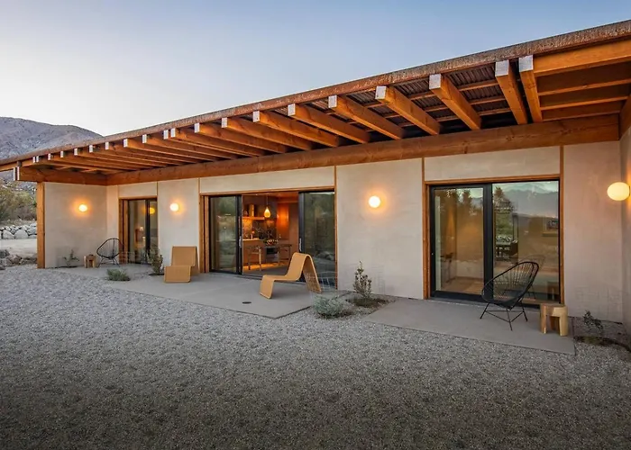 Masseria Sylvestre - Desert Retreat - Cowboy Pool, Soaking Tub & Views
