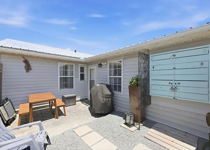 Ab136 Charming Cottage