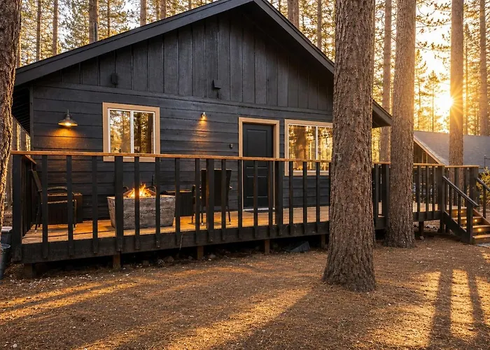 The Hideaway Big Bear | A Historic Log Cabin