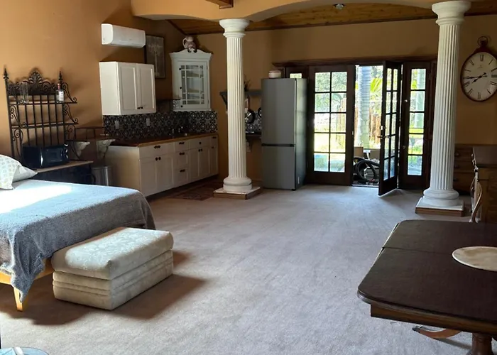 Grand Studio With Resort Amenities