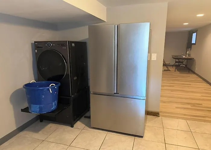 Boonville House On The Hill 2 Bedroom Fully Furnished Apartment