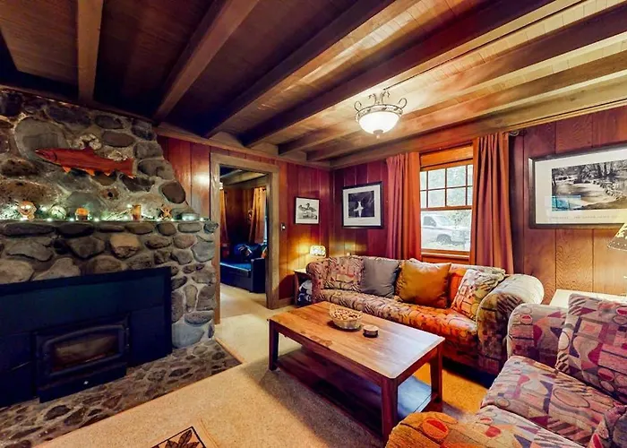 Unwind In Nature'S Embrace At A 1925 Cabin With Hot Tub & River Views