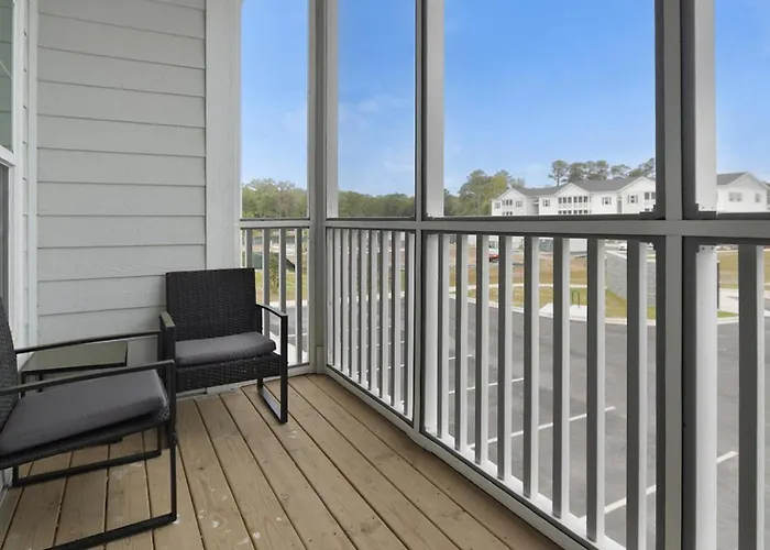 Landing Apartments - Zephyr