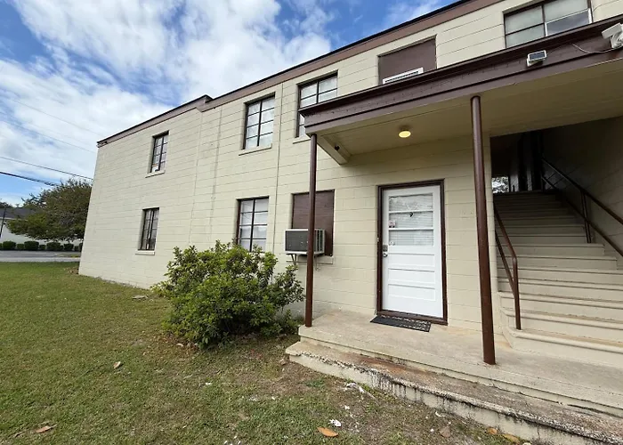 Historic 1Br Apt 2 Queen Beds Near Vsu & Sgmc