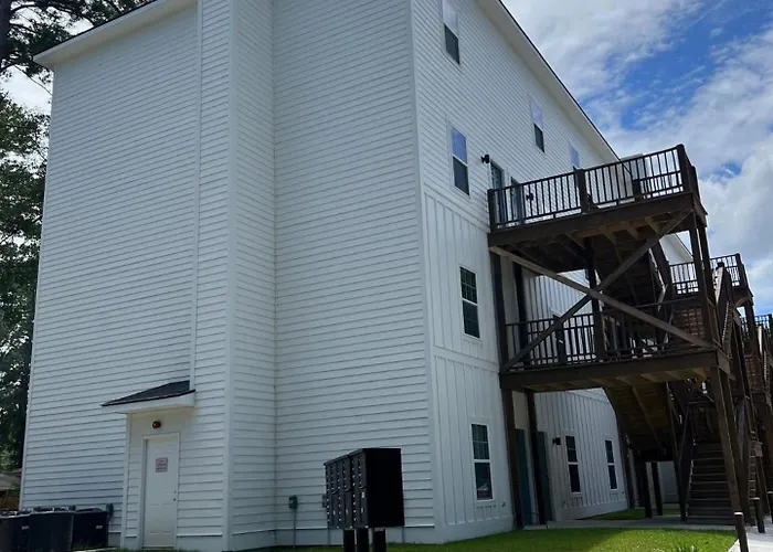 Modern 2Br Townhouse Near Sgmc, Vsu & Moody Af
