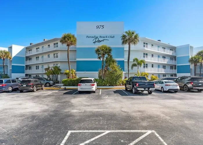 Paradise Beach Club - Direct Oceanfront Condos With Heated Pool Pet-Friendly