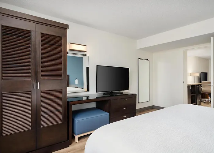 Embassy Suites By Hilton Seattle - Tacoma International Airport