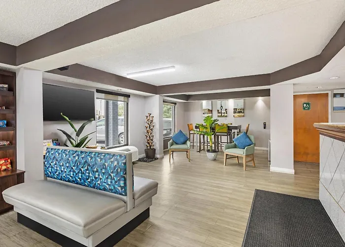 Quality Inn Clinton - Laurens I-26