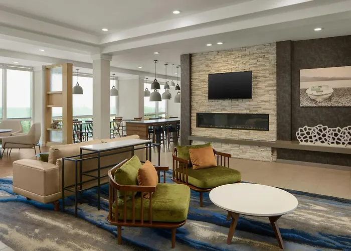 Fairfield Inn & Suites By Marriott Virginia Beach Oceanfront