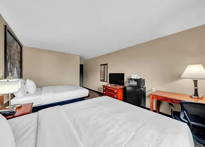 Super 8 By Wyndham Warner Robins