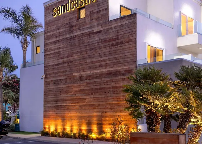 Sandcastle Hotel On The Beach