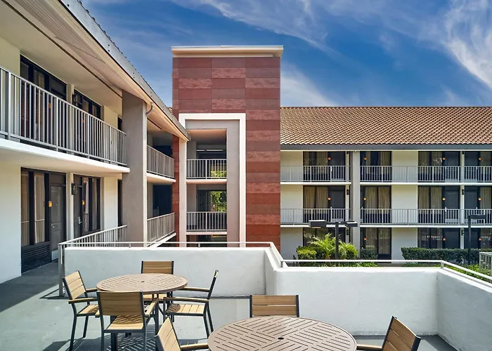La Quinta By Wyndham Thousand Oaks-Newbury Park