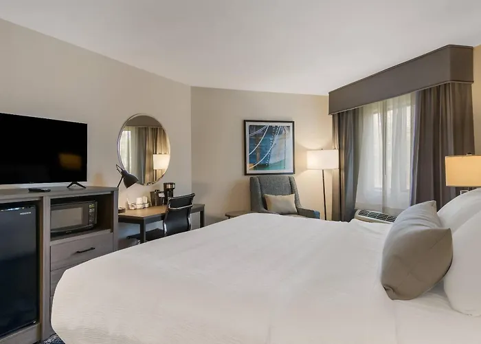 The Inn On Maritime Bay, An Ascend Collection Hotel