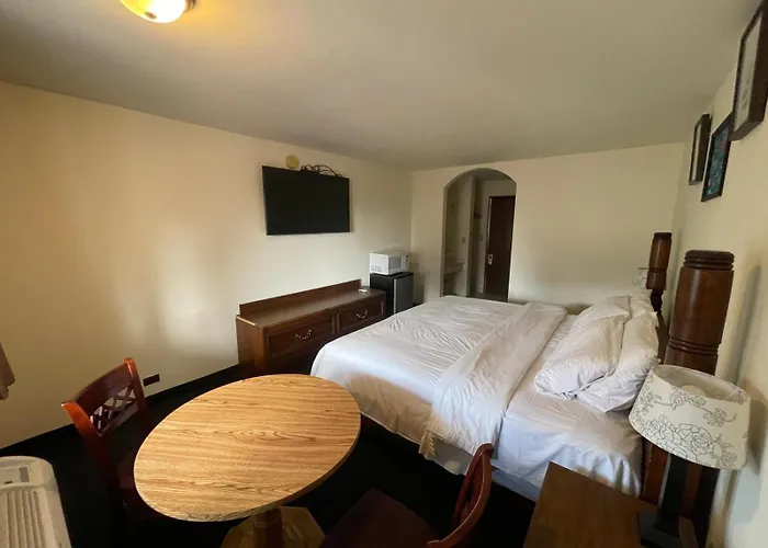 D-Lux Budget Inn Lemont