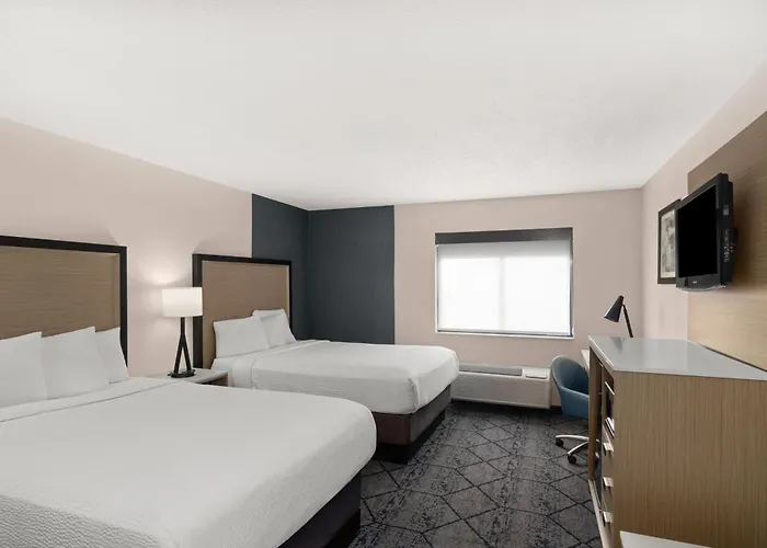 Baymont By Wyndham Columbia, Mo