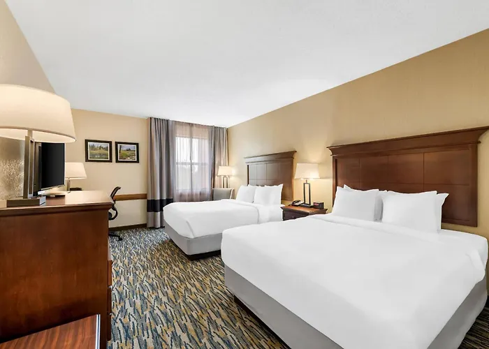 Comfort Inn & Suites Branson Meadows