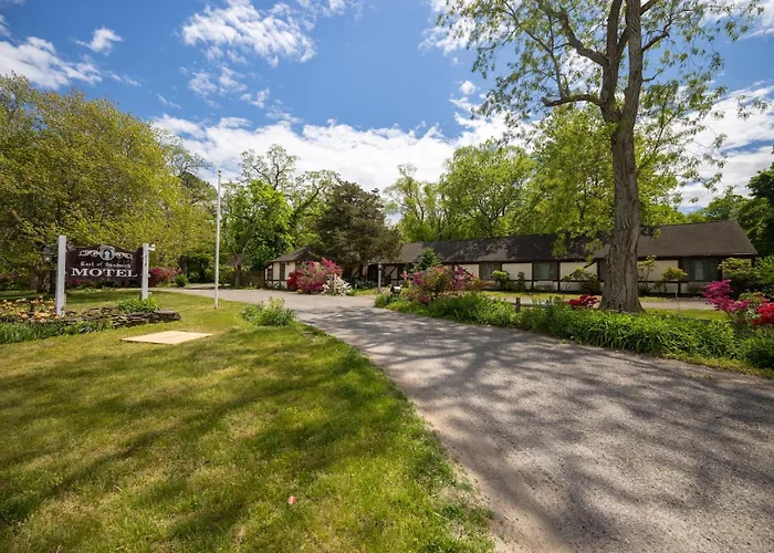 The Earl Of Sandwich Motel