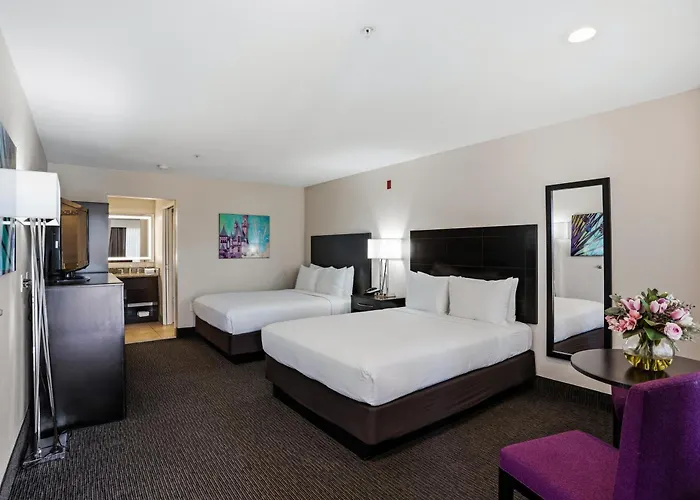 Hotel Grand Legacy At The Park Anaheim