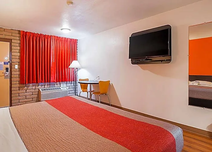 Motel 6-Safford, Az