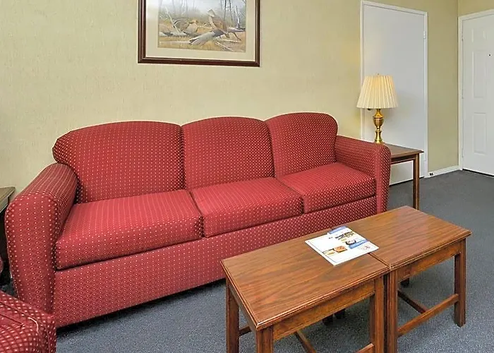 Americas Best Value Inn & Suites - Lancaster