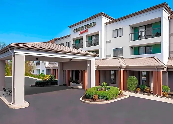 Courtyard By Marriott Asheville
