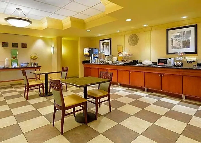 Hampton Inn Mt. Vernon