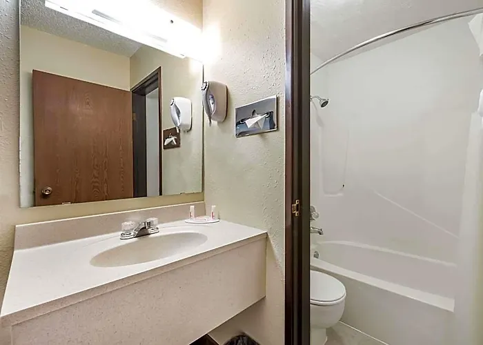 Super 8 By Wyndham Canon City