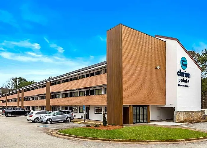 Clarion Pointe Kennesaw Town Center Hotel