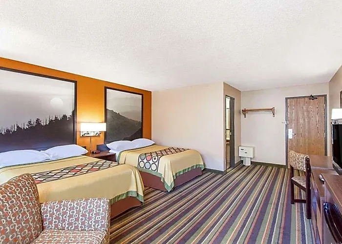 Super 8 By Wyndham Norton Va