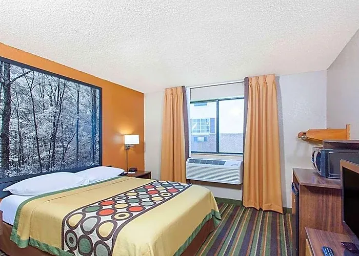 Super 8 By Wyndham Norton Va