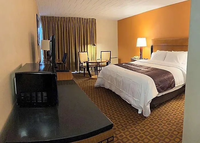 Quality Inn Windsor Locks
