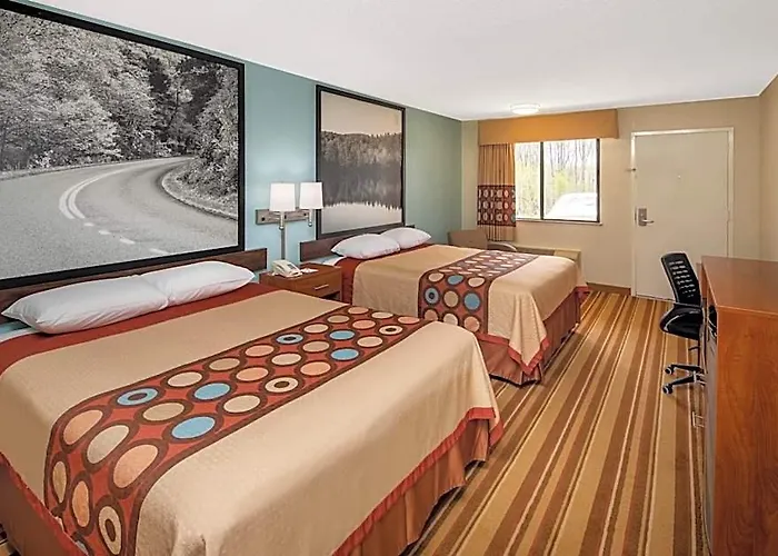 Super 8 By Wyndham Burlington Nc