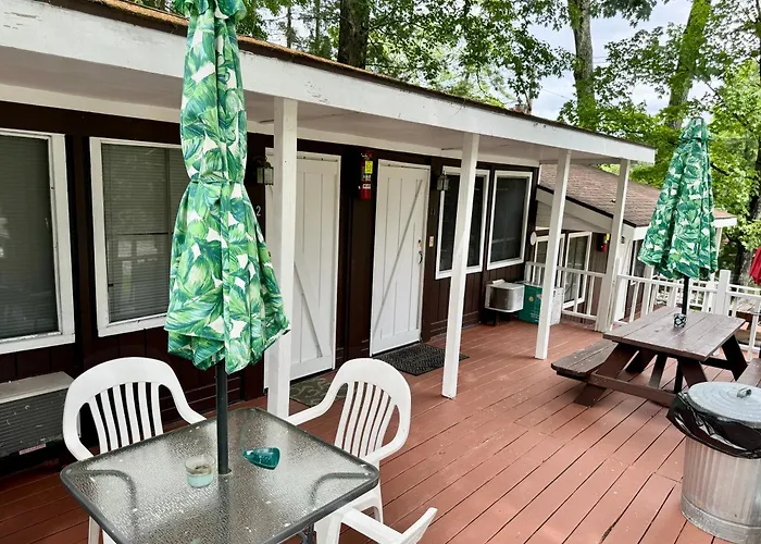 Rock Castle Resort