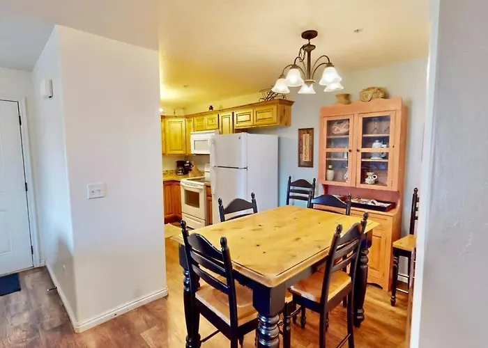 Red Cliff Condos #1H