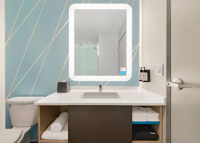Avid Hotels Milwaukee West - Waukesha By Ihg