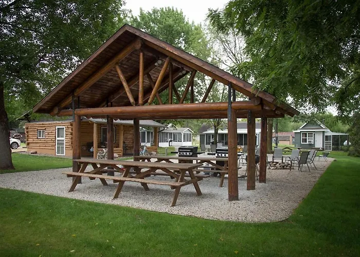 Big River Escape Riverside Cabins