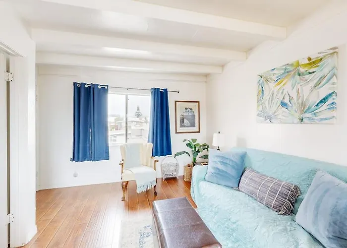 Sailaway Cabin B