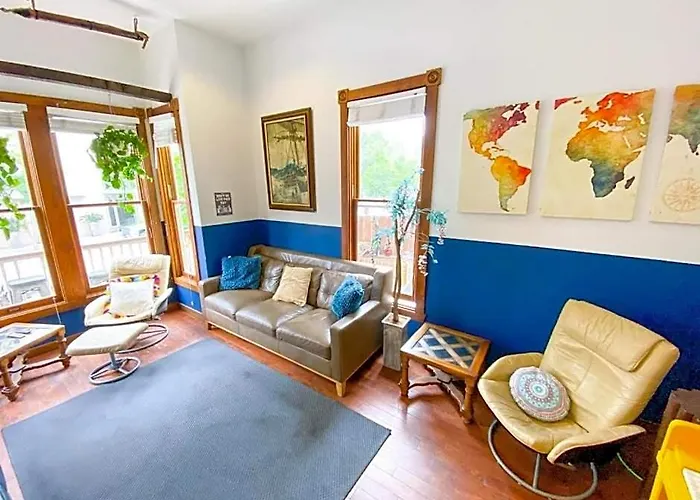 International Travelers House Downtown San Diego - Adults Only