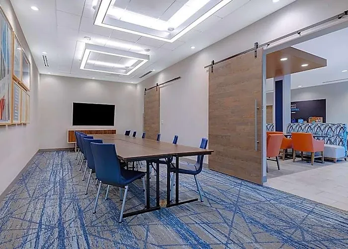 Holiday Inn Express & Suites Ontario - Chino Hills By Ihg