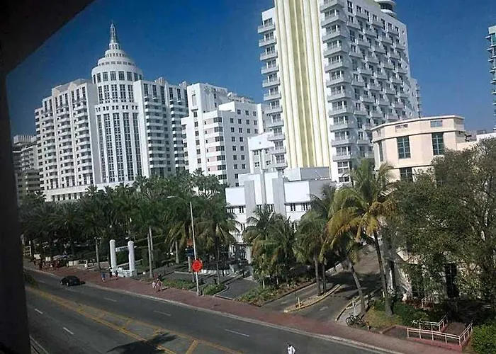 Collins Avenue Hostel