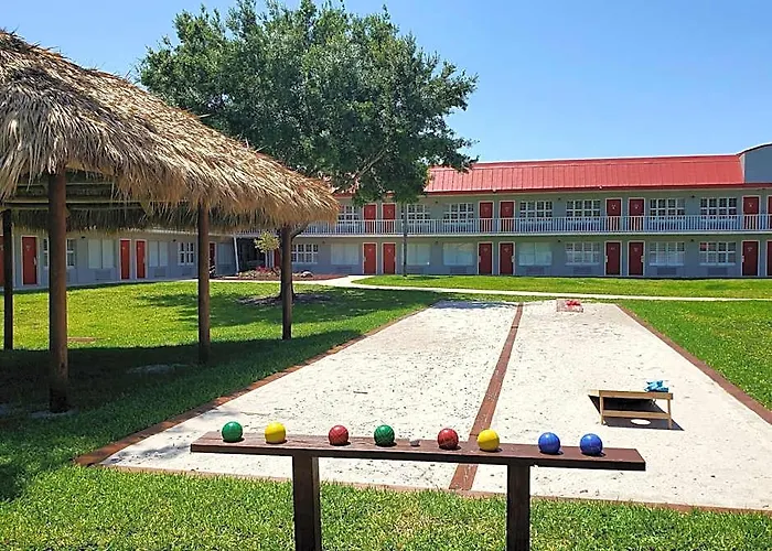 Vero Beach Inn & Suites