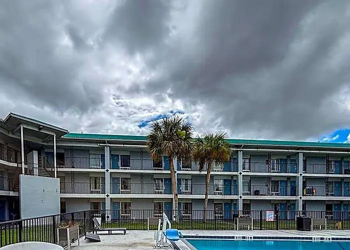 Developer Inn Orlando North A Baymont By Wyndham